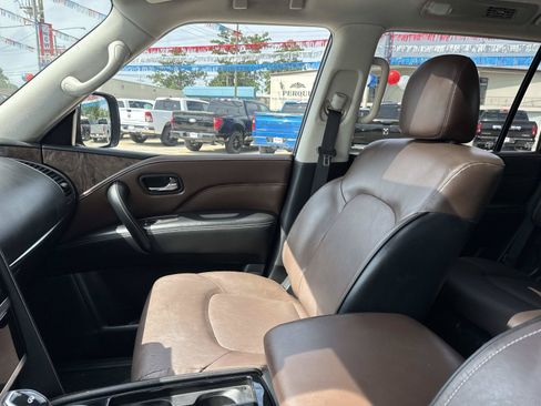 Used 2023 INFINITI QX80 Premium Select AWD/4WD image 15