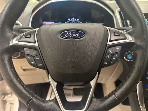 Used 2016 Ford Edge Titanium w/ Equipment Group 301A AWD/4WD image 12