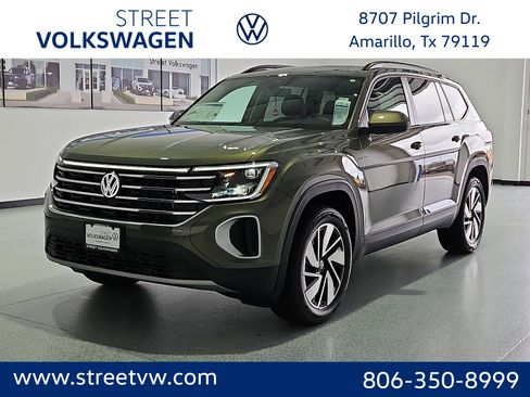 New 2026 Volkswagen Atlas SE FWD image 1