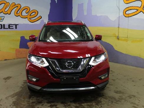 Used 2017 Nissan Rogue SL AWD/4WD image 3