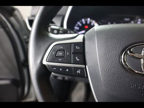 Used 2023 Toyota Highlander XSE FWD image 20