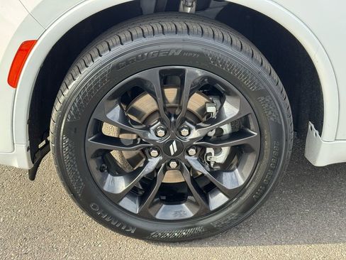 Used 2025 Dodge Durango GT w/ Blacktop Package image 10