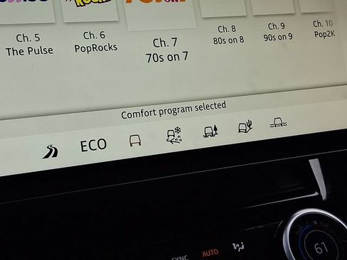 Used 2023 Land Rover Range Rover Sport SE AWD/4WD image 26