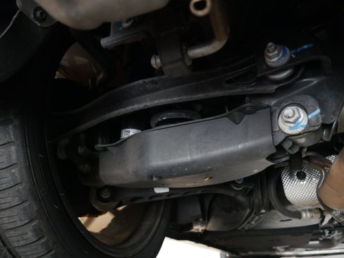 Used 2020 Chevrolet Camaro ZL1 RWD image 91