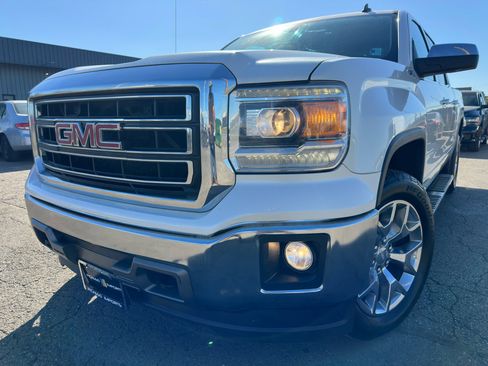 Used 2014 GMC Sierra 1500 SLT w/ SLT Crew Cab Value Package image 2