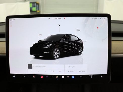 Used 2024 Tesla Model Y Long Range image 22