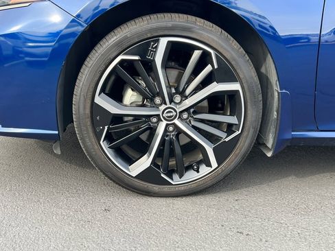 Used 2023 Nissan Altima 2.5 SR image 6