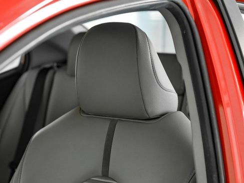 Used 2019 Toyota Camry SE image 27