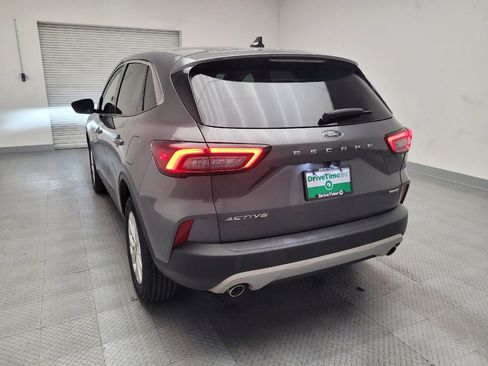 Used 2023 Ford Escape Active image 6