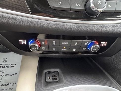 Used 2020 Buick Enclave Premium w/ Surround and Sites Package image 28