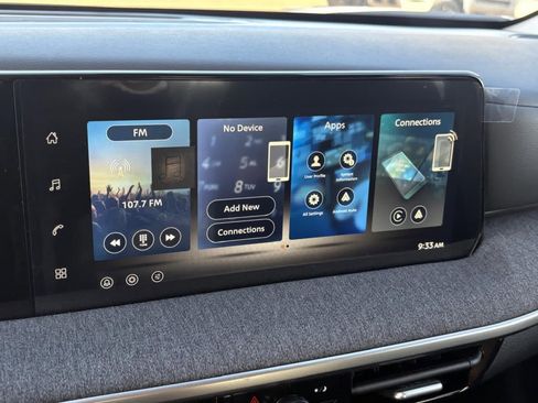 New 2026 Nissan Kicks S image 14