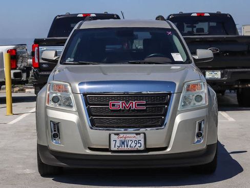 Used 2015 GMC Terrain SLT FWD image 2