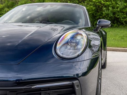 Used 2022 Porsche 911 Carrera S RWD image 87
