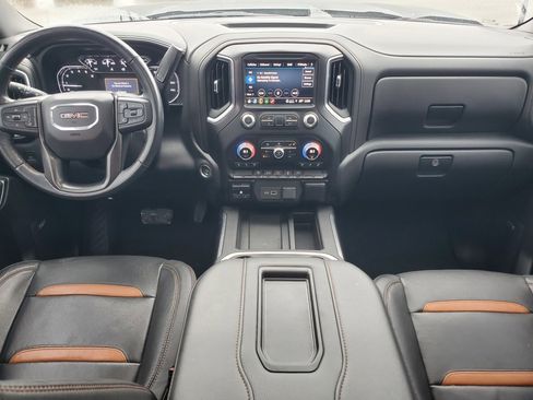 Used 2022 GMC Sierra 1500 AT4 w/ AT4 Preferred Package image 6