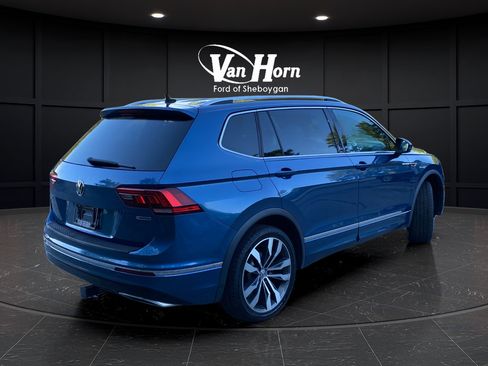 Used 2019 Volkswagen Tiguan SEL Premium R-Line AWD/4WD image 7