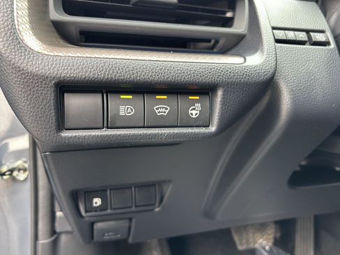 Used 2024 Toyota Prius XLE image 22