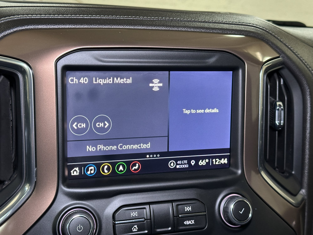 Used 2022 Chevrolet Silverado 1500 High Country w/ Technology Package AWD/4WD image 40