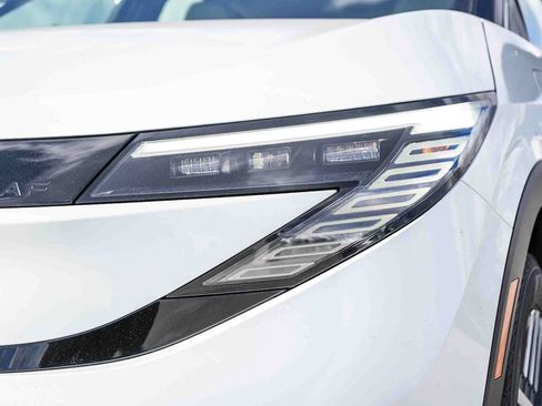 New 2026 Nissan Leaf SV+ w/ Floor Mat Package (SV+) FWD image 4