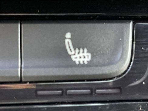 Used 2021 Volkswagen Jetta R-Line image 13