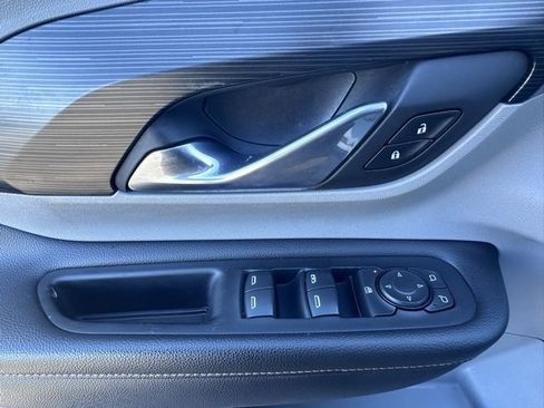 Used 2018 GMC Terrain SLT image 10