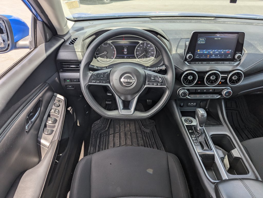 Used 2024 Nissan Sentra SV FWD image 27