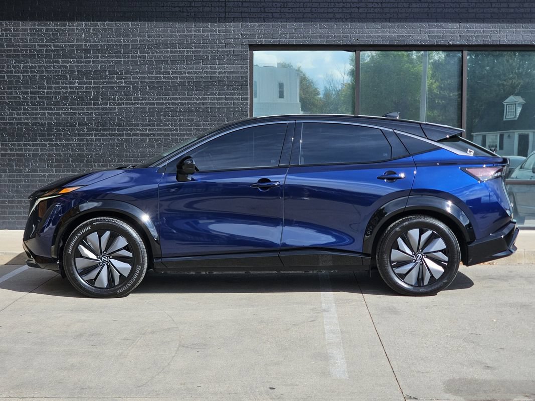 Used 2024 Nissan Ariya AWD image 14