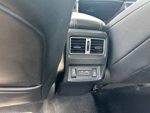 Used 2023 Nissan Maxima Platinum w/ Sport Mat Group FWD image 41