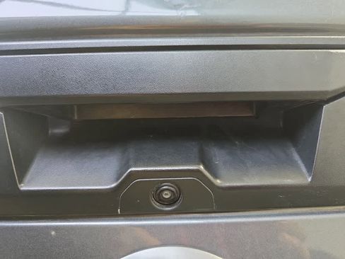 Used 2023 Nissan Frontier S w/ Technology Package image 13