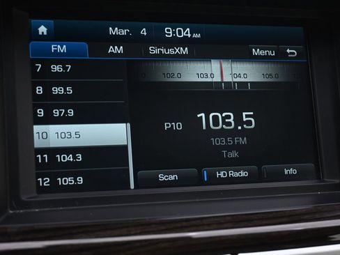 Used 2015 Hyundai Genesis 3.8 image 28