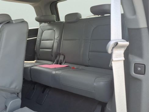 Used 2021 Lincoln Navigator Reserve w/ Luxury Package AWD/4WD image 30