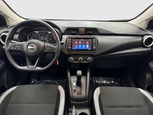Used 2025 Nissan Versa S w/ Trunk Package FWD image 20
