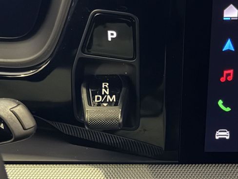 Used 2025 Porsche Cayenne S image 19