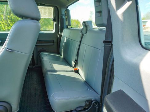 Used 2012 Ford F250 XL w/ PWR Equipment Group AWD/4WD image 18