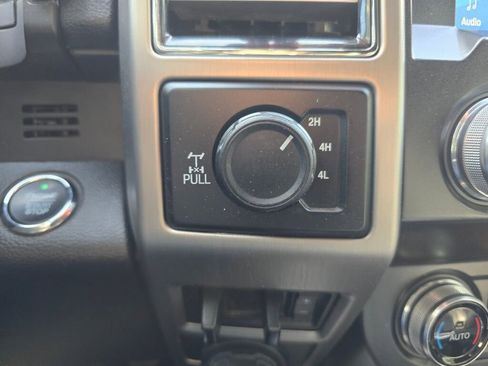 Used 2021 Ford F350 Platinum AWD/4WD image 28