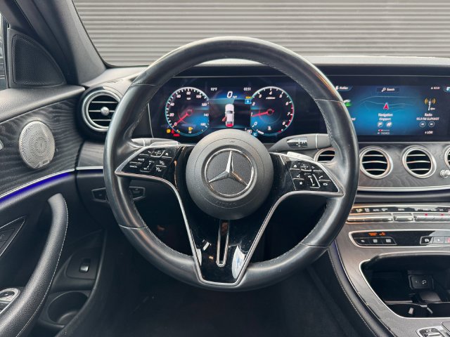 Used 2023 Mercedes-Benz E 350 4MATIC Sedan image 13