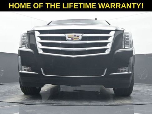 Used 2020 Cadillac Escalade Premium Luxury image 65
