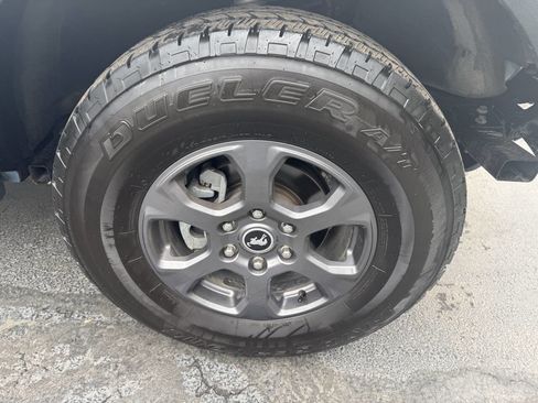 Used 2023 Ford Bronco Big Bend AWD/4WD image 11