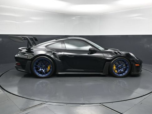 Certified 2024 Porsche 911 GT3 RS RWD image 9