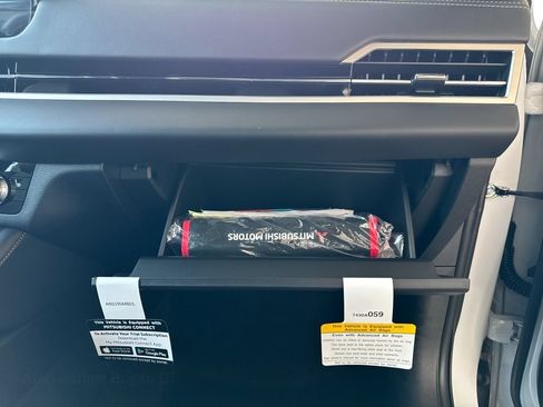 New 2026 Mitsubishi Outlander AWD image 22