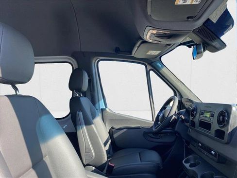 New 2025 Mercedes-Benz Sprinter 2500 image 24