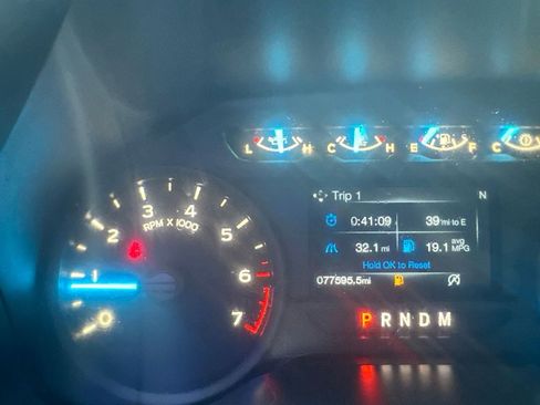 Used 2019 Ford F150 XL w/ Equipment Group 101A Mid RWD image 12