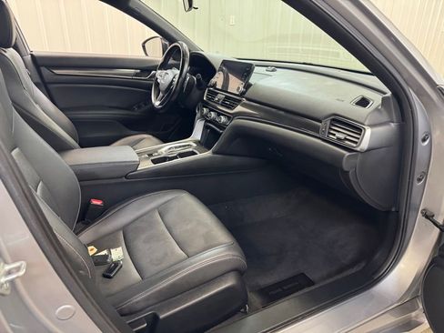 Used 2022 Honda Accord Sport image 25