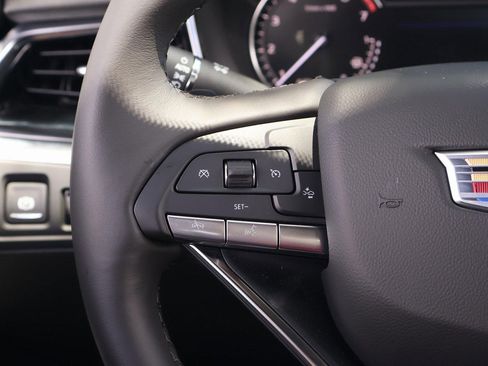 New 2025 Cadillac XT6 Luxury image 21