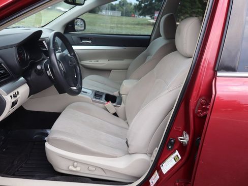 Used 2014 Subaru Outback 2.5i Premium AWD/4WD image 19