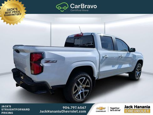 Certified 2024 Chevrolet Colorado Z71 w/ Z71 Convenience Package 2 AWD/4WD image 3