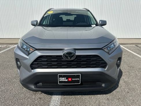 Used 2021 Toyota RAV4 XLE w/ XLE Grade Weather Package AWD/4WD image 11