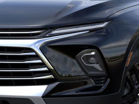 New 2025 Chevrolet Blazer Premier w/ Enhanced Convenience Package image 10