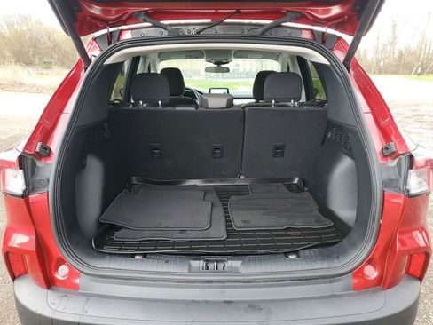 Used 2021 Ford Escape SE w/ Convenience Package image 8