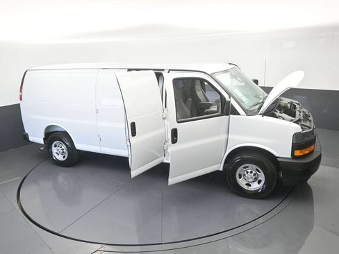 New 2026 Chevrolet Express 2500 Extended w/ Driver Convenience Package RWD image 61