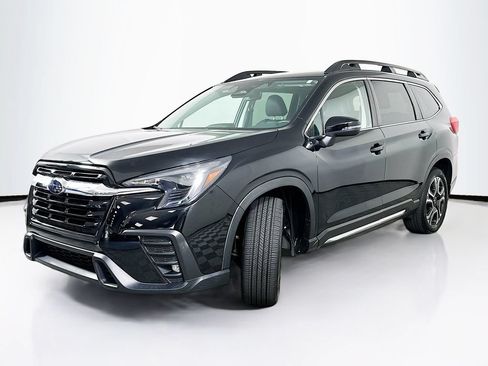 Used 2023 Subaru Ascent Limited AWD/4WD image 1